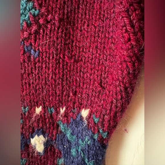 Vintage Woolrich Novelty Puppy Dog Wool Sweater | Cranberry | M - Picture 4 of 5